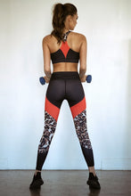 Load image into Gallery viewer, Colorblock Cheetah Print Activewear Set
