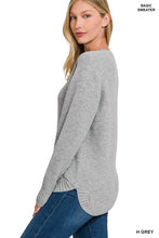 Load image into Gallery viewer, Round Neck Basic Sweater
