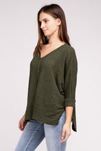 Load image into Gallery viewer, 3/4 Sleeve V-Neck Hi-Low Hem Jacquard Sweater
