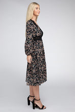 Load image into Gallery viewer, Contrast Lace Floral Print Dress
