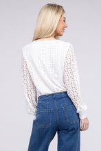 Load image into Gallery viewer, V Neck Lace Trim Top
