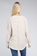 Load image into Gallery viewer, Cotton Raglan Sleeve Thumbhole Top
