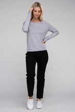 Load image into Gallery viewer, Viscose Round Neck Basic Sweater
