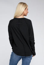 Load image into Gallery viewer, Cotton Raglan Sleeve Thumbhole Top
